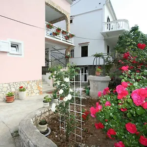 Radosav Apartman