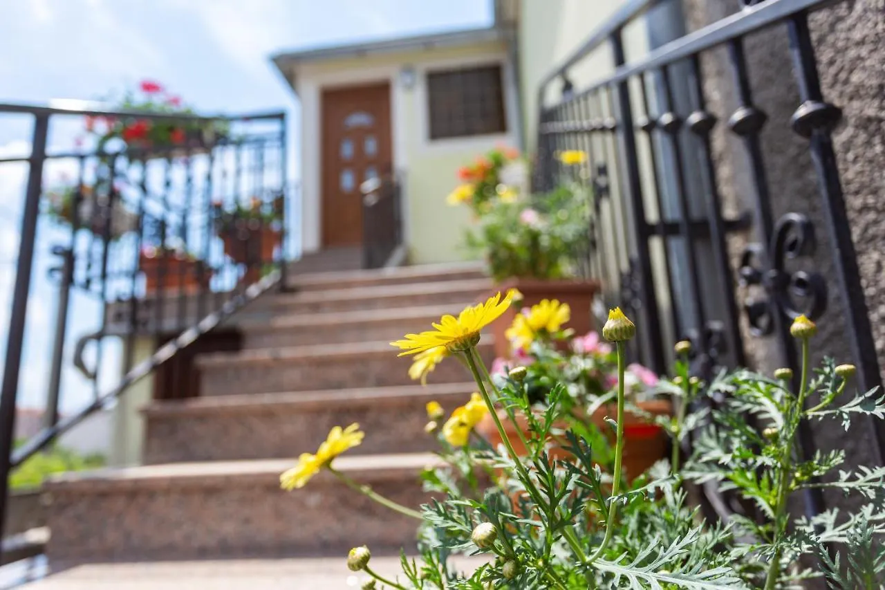 Apartment Mira Silo-Krk Croatia
