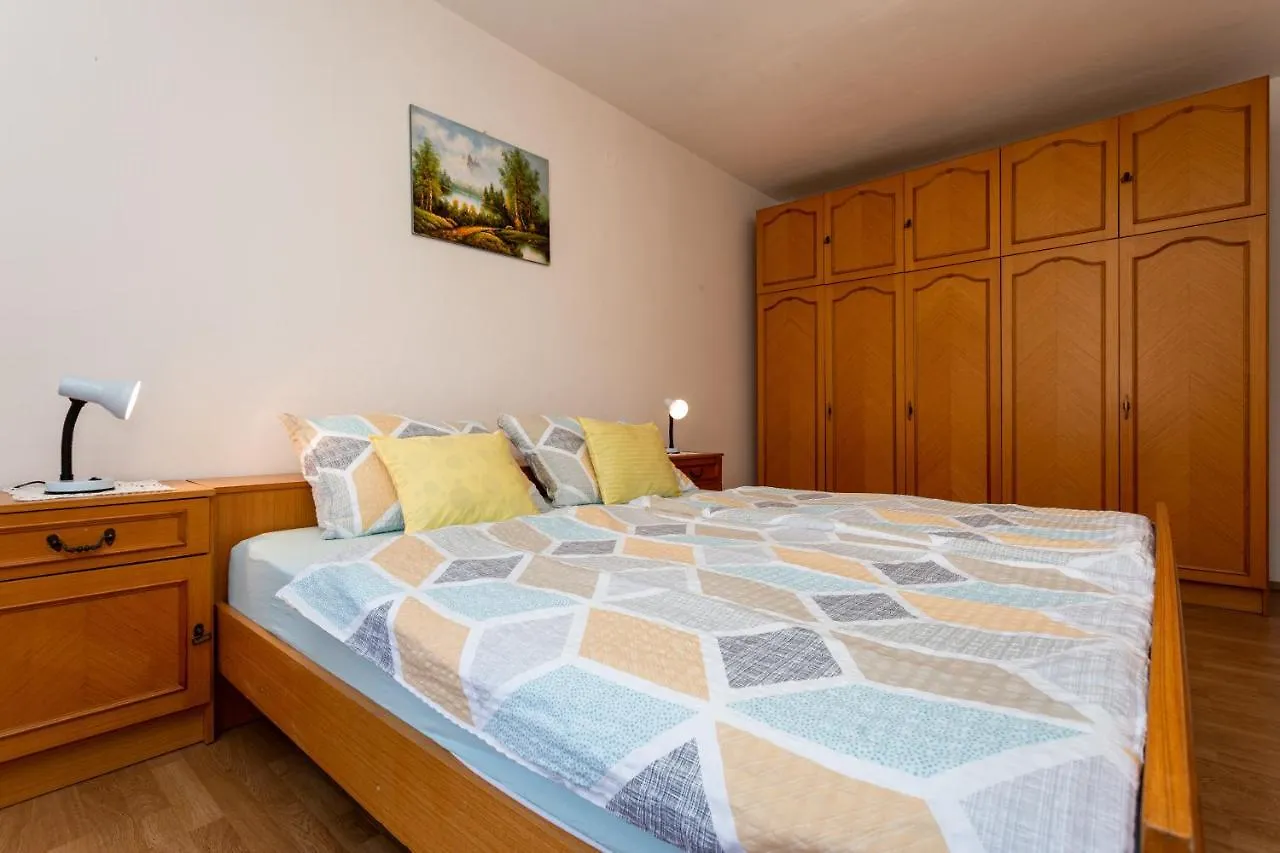 Apartment Mira Silo-Krk