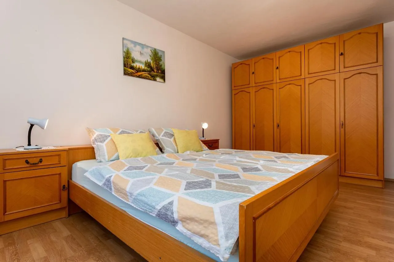 Apartment Mira Silo-Krk