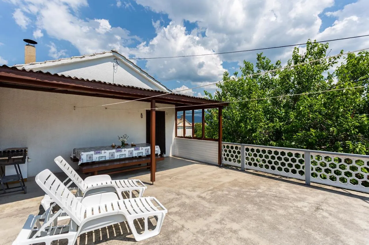 Apartment Mira Silo-Krk Šilo